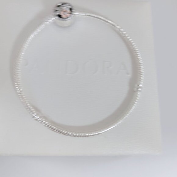 Pandora Moments Flower Clasp Snake Chain Bracelet - Picture 6 of 6